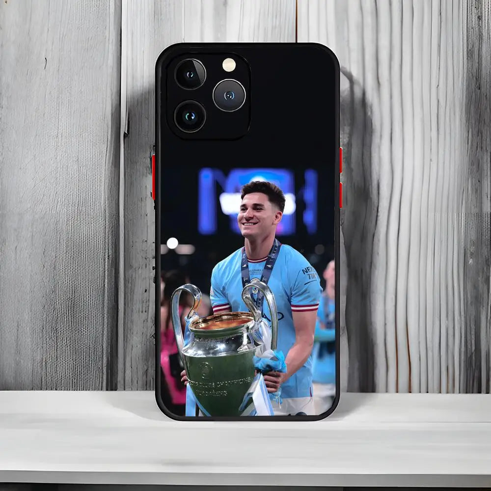 Funda Julian Alvarez