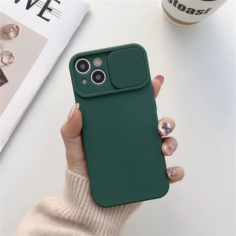 Funda con protector de cámara deslizante